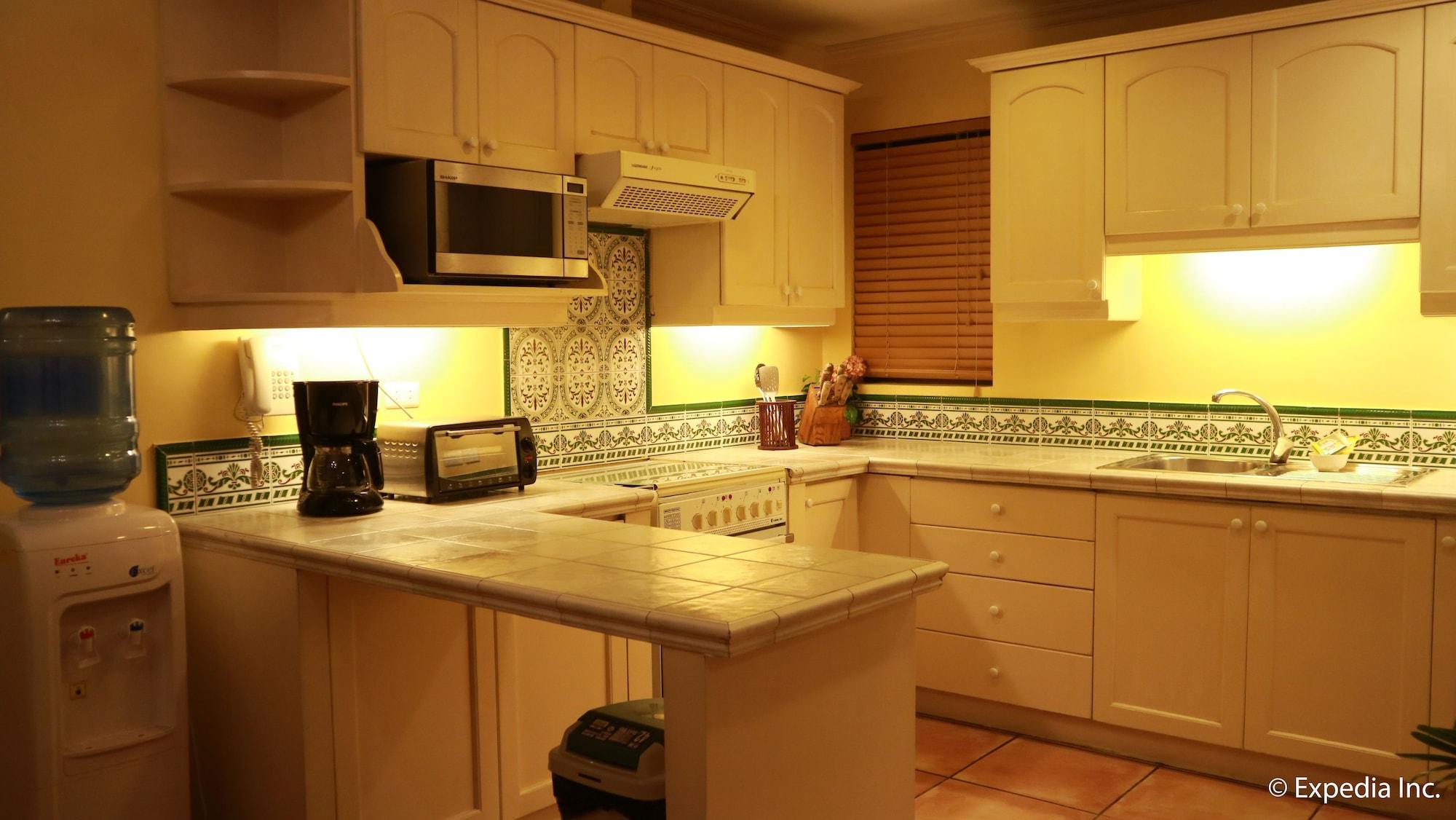 Sophia Suites Residence Hotel Cebu Εξωτερικό φωτογραφία