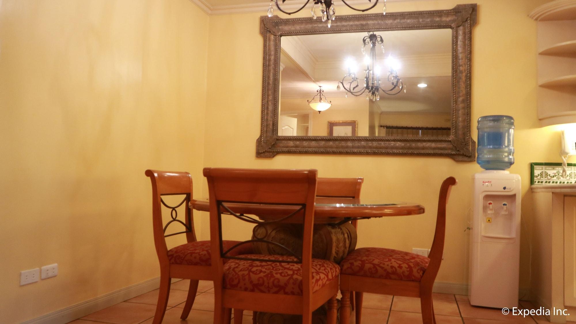 Sophia Suites Residence Hotel Cebu Εξωτερικό φωτογραφία